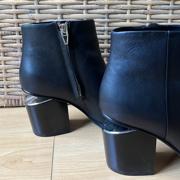 Alexander Wang Gabi Cutout Booties - Picture 5 of 8